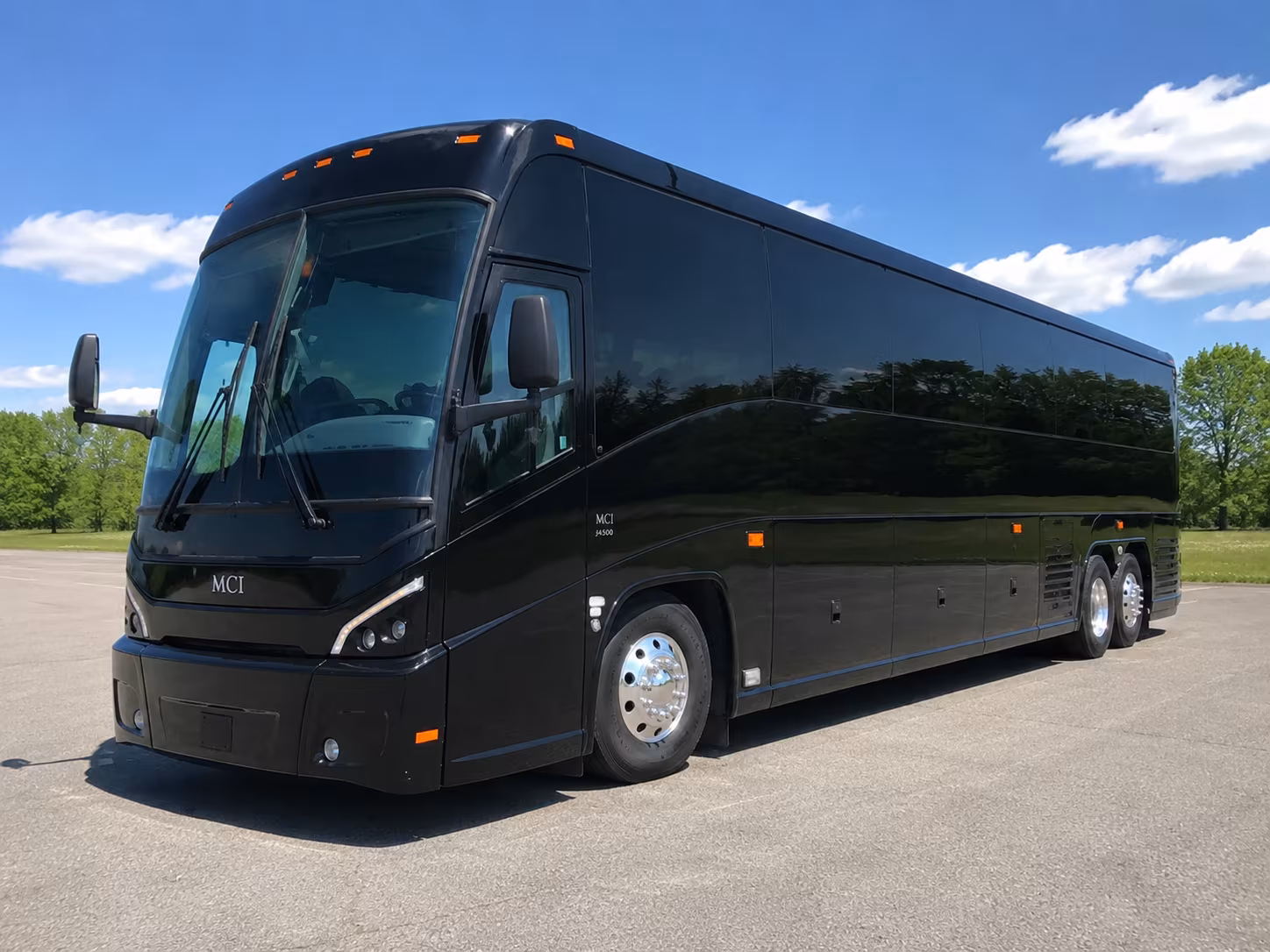 school group buses to the hibulb cultural center in tulalip